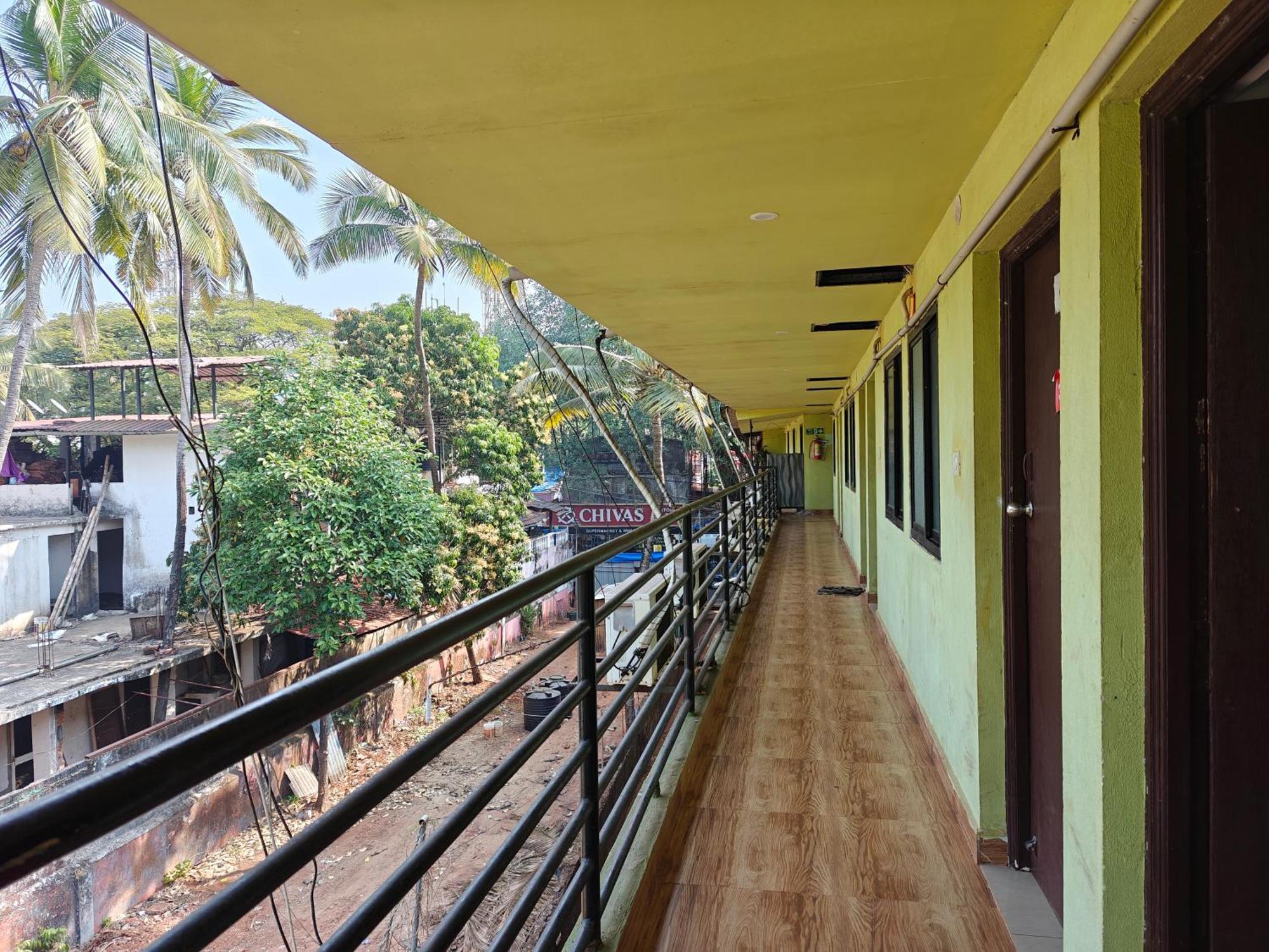 Hotelpornima Отель Пурнима Candolim Ngoại thất bức ảnh