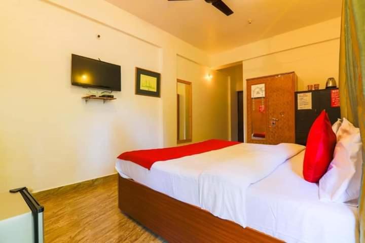 Hotelpornima Отель Пурнима Candolim Ngoại thất bức ảnh